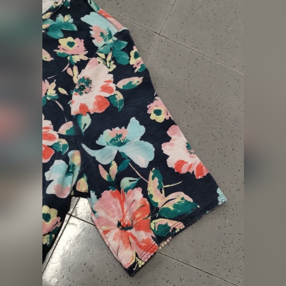 Time & Tru XXXL Tee Shirt NAVY Multi Color Floral Scoop Neck Soft Stretchy - Picture 5 of 9